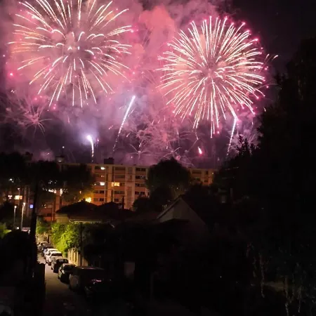 Magnifique 3 Pieces 300 M Jardin Parking