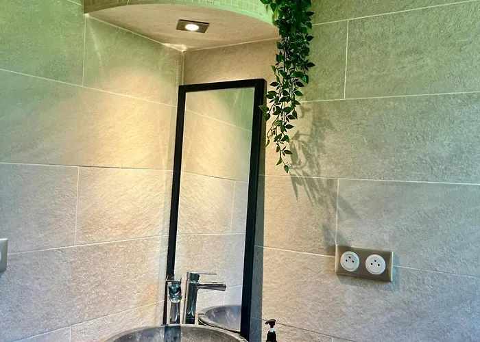 شقة Magnifique 3 Pieces 300 M Jardin Parking *